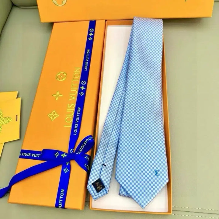 [BUNJANG] Louis Vuitton Tie - New / 루이비통 넥타이