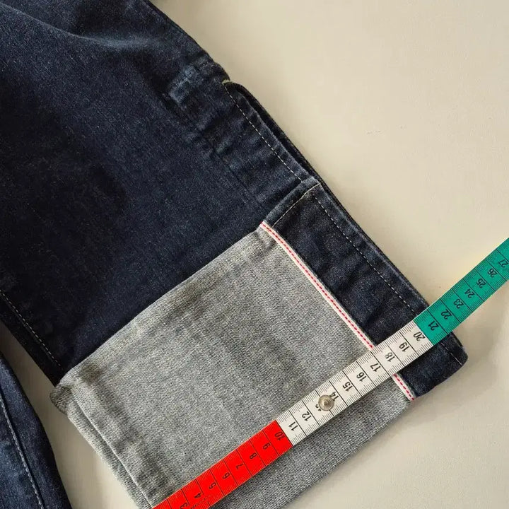 [BUNJANG] Studio Tomboy Straight Fit Jeans / 스튜디오톰보이 스판일자핏 진청바지(PT2