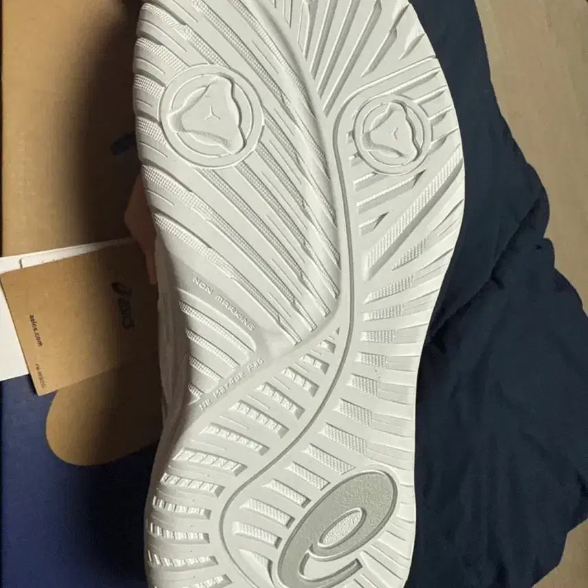 [BUNJANG] ASICS Gel-Resolution X Tennis Shoes / ASICS Gel-Resolution X 테니스화 화이트 베이지
