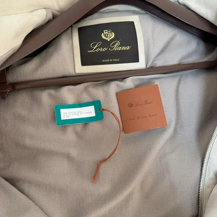 [BUNJANG] Loro Piana Flavio Suede Padding Jacket / 로로피아나 신상 스웨이드 패딩