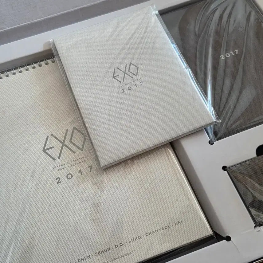 [SOLD OUT] EXO 엑소 2017 시즌그리팅 풀세트