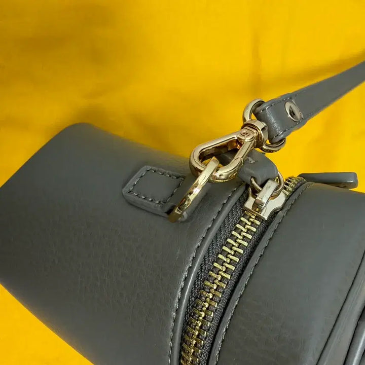 [BUNJANG] FIBRENO Vanity Bag (Small) - Khaki Gray / FIBRENO 피브레노 인기백_카키그레이 베니티백