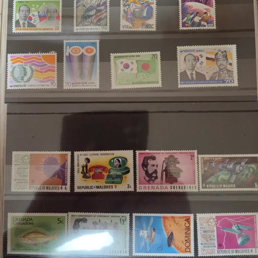 [BUNJANG] Various Countries Stamp Collection / 각국 우표 컬렉션 (한국, 그레나다, 몰디브 등 미사용)