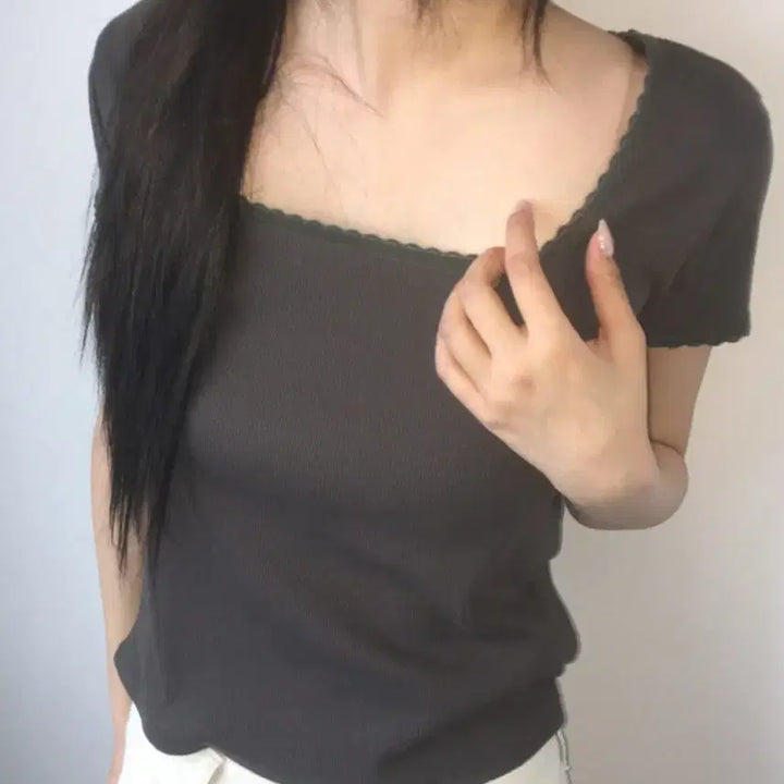 [BUNJANG] Wonder Wonder Charcoal Race Short Sleeve T-shirt / 원더원더 레이스반팔티셔츠 차콜