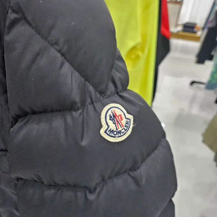 [BUNJANG] Moncler Cluny Long Padded Jacket (Size 4) / 몽클레어 클루니 롱 패딩 자켓(4size)