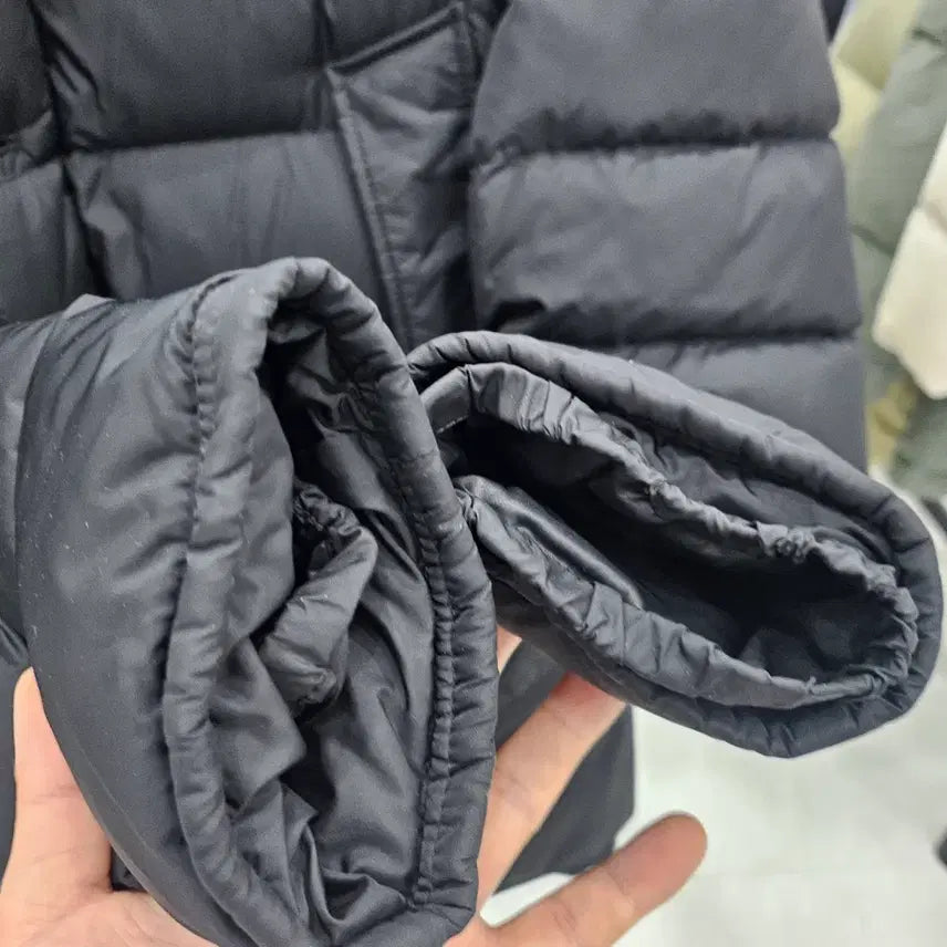 [BUNJANG] Moncler Cluny Long Padded Jacket (Size 4) / 몽클레어 클루니 롱 패딩 자켓(4size)