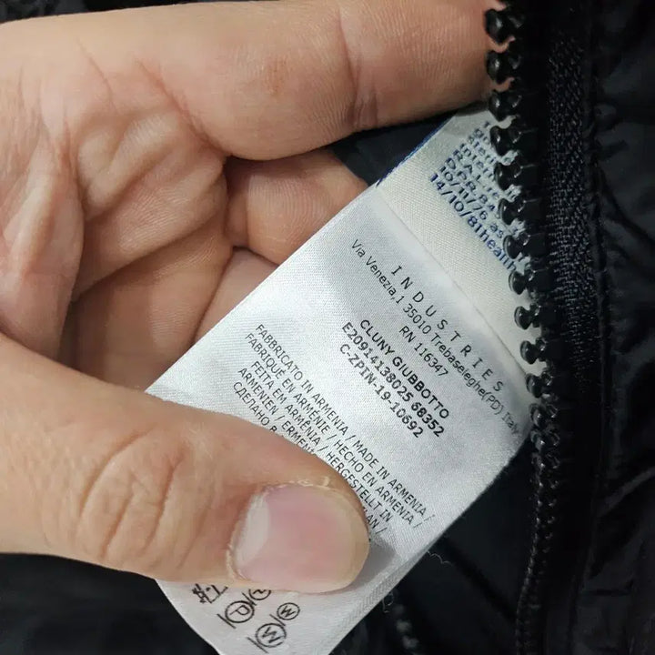 [BUNJANG] Moncler Cluny Long Padded Jacket (Size 4) / 몽클레어 클루니 롱 패딩 자켓(4size)