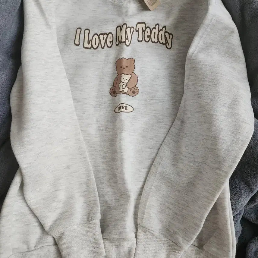 [BUNJANG] Bear Print Fleece Sweatshirt / 새상품F[보세]곰돌이프린팅겨울기모맨투맨