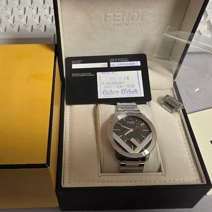 [BUNJANG] Fendi Men's Metal Watch Full Package / (이틀만핵급처).펜디 남성 메탈시계 풀박