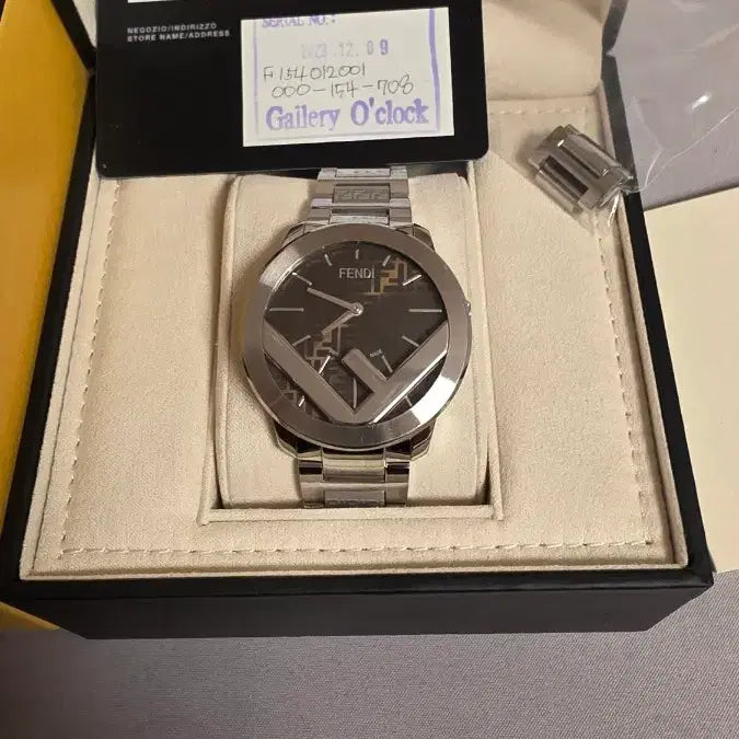 [BUNJANG] Fendi Men's Metal Watch Full Package / (핵급처).펜디 남성 메탈시계 풀박