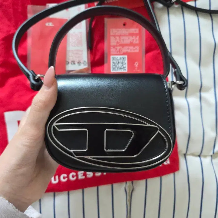[BUNJANG] Diesel 1DR Mini Shoulder Bag / 디젤 1DR 블랙 미니 숄더백