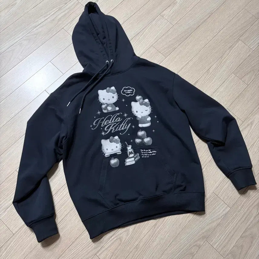 [SOLD OUT] 스파오 x 헬로 키티 후드 풀오버 블랙 M