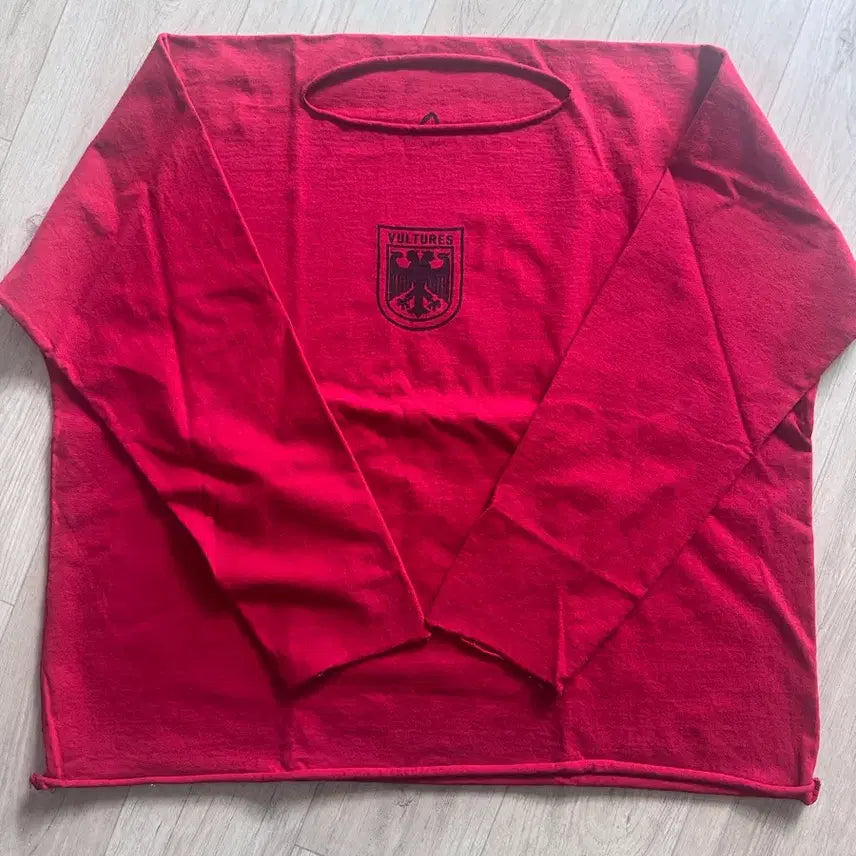 [BUNJANG] Kanye West Longsleeve Shirt / Red longsleeve kanye vultyres