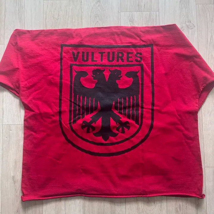 [BUNJANG] Kanye West Longsleeve Shirt / Red longsleeve kanye vultyres