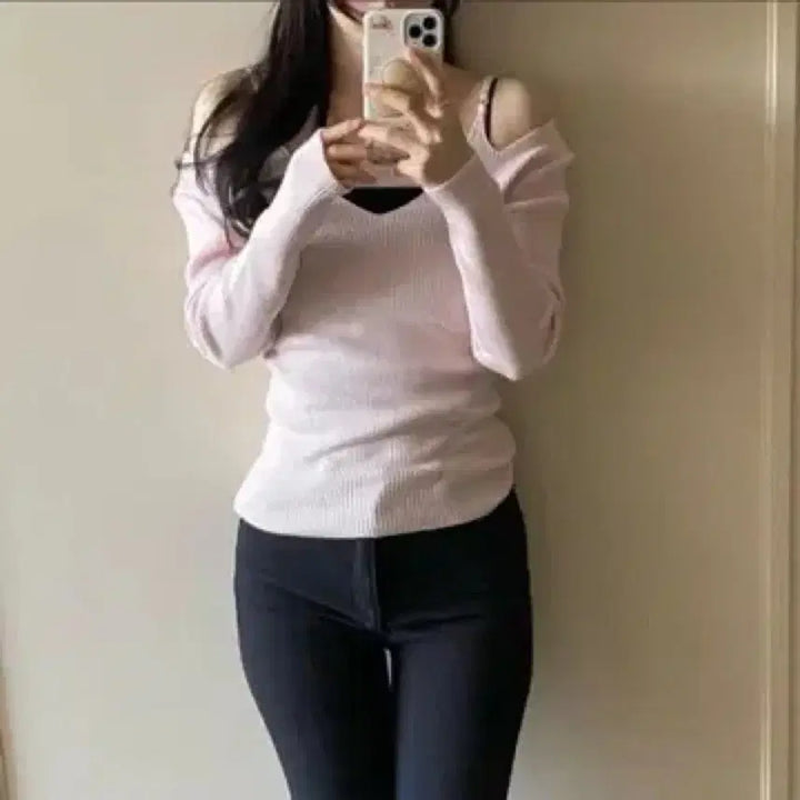 [BUNJANG] YOUSOAP Pink Ribbed V-Neck Knit Sweater / YOUSOAP 유솝 수지 핑크 골지 브이넥 니트
