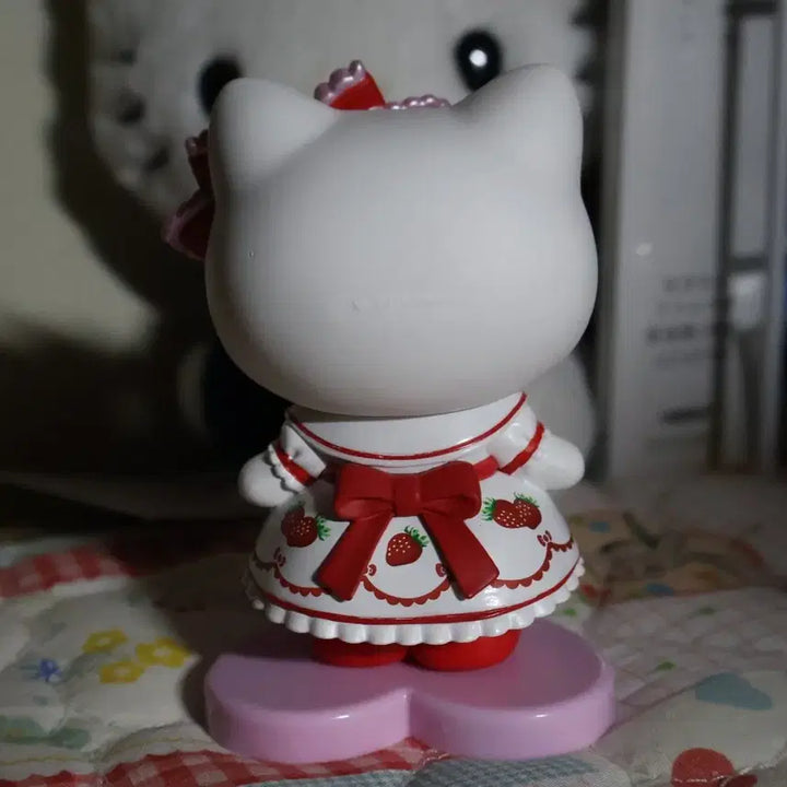 [BUNJANG] Hello Kitty Strawberry Series Figure / 키티 딸기 피규어 딸기시리즈