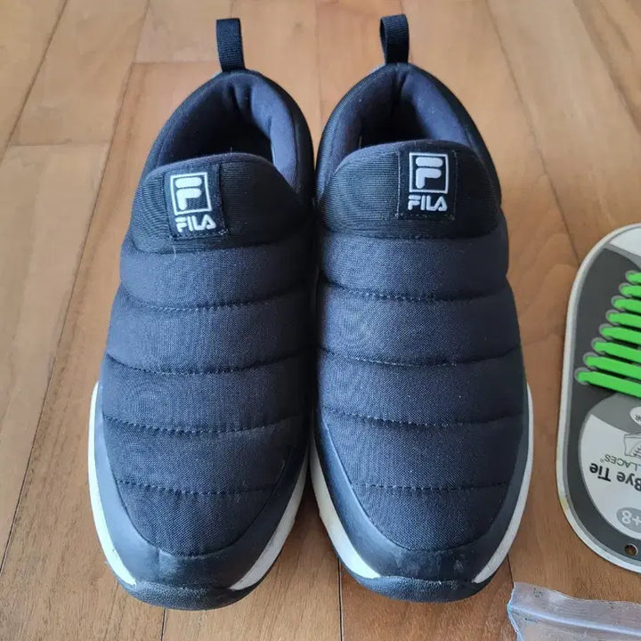 [BUNJANG] 250mm FILA Bundle Set / 250mm 휠라 운동화 외 모두일괄 택포