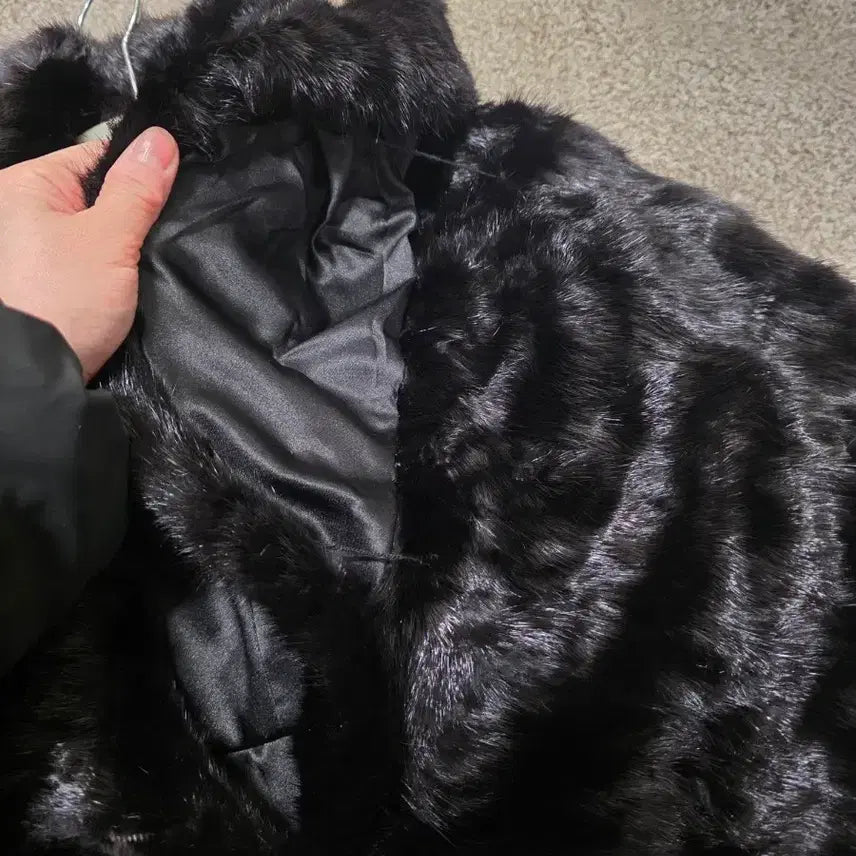 [BUNJANG] Crocodile Mink Cape / (무료배송-sale)크로커다일 밍크 망토