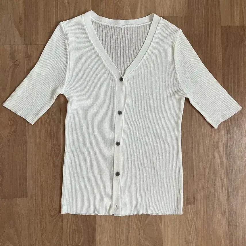 [BUNJANG] White Short Sleeve Cardigan / 화이트 반팔 가디건
