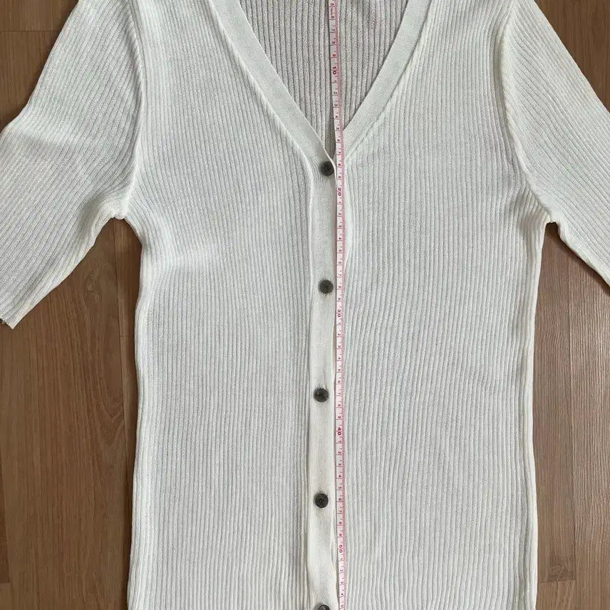 [BUNJANG] White Short Sleeve Cardigan / 화이트 반팔 가디건