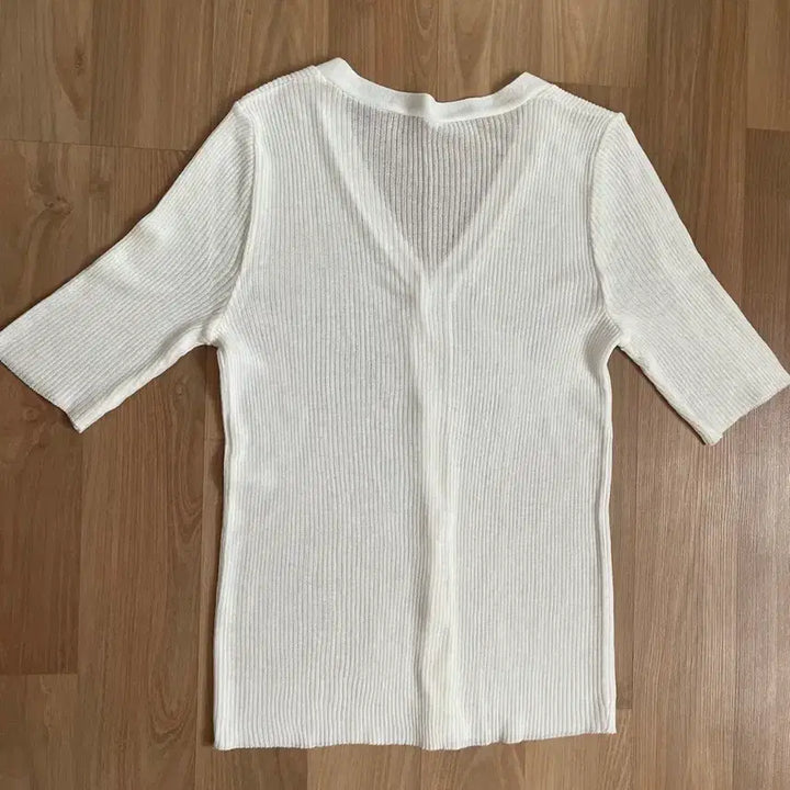 [BUNJANG] White Short Sleeve Cardigan / 화이트 반팔 가디건