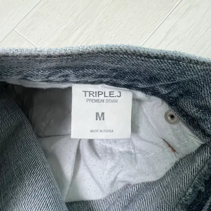 [BUNJANG] Triple J Denim Pants (M size) / (M size) 트리플제이 연청 데님팬츠 30