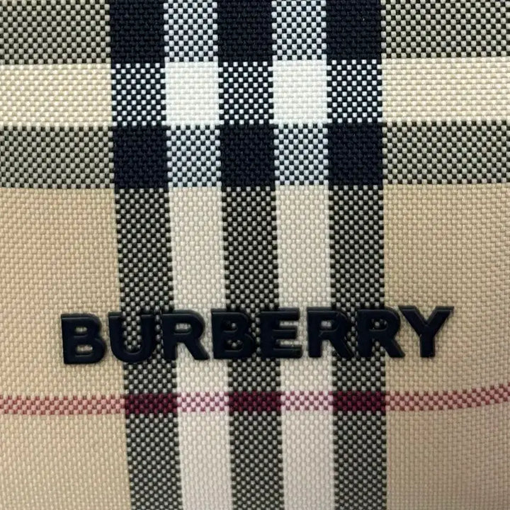 [BUNJANG] Burberry Crossbody Bag (Unisex) / 정품 버버리 가방 남녀공용 버버리백 크로스백(선물가능)