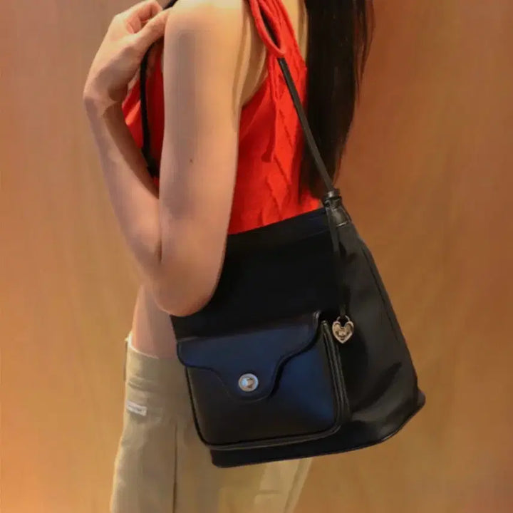 [BUNJANG] Apoa Suave Bucket Bag / Apoa 아포아 Suave Bucket Bag