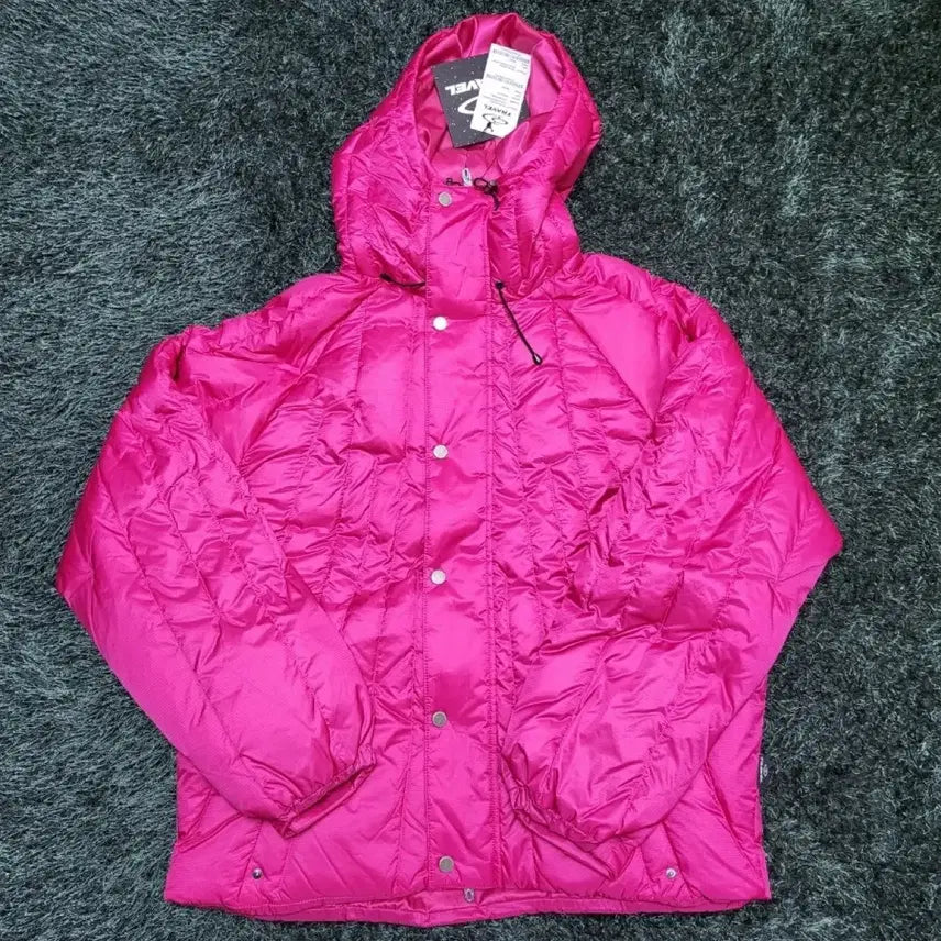 [BUNJANG] Travel Padded Jacket Magenta L Size / Travel 트래블 패딩 마젠타 L사이즈