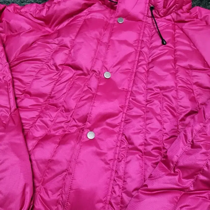 [BUNJANG] Travel Padded Jacket Magenta L Size / Travel 트래블 패딩 마젠타 L사이즈