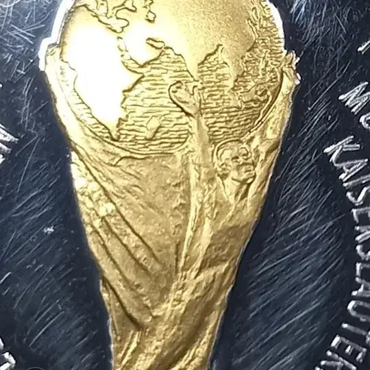[BUNJANG] Germany World Cup Trophy Medal / 독일월드컵 주화