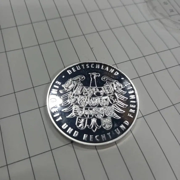 [BUNJANG] Germany World Cup Trophy Medal / 독일월드컵 주화