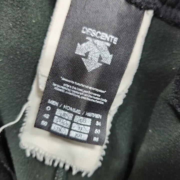 [BUNJANG] Descente Fleece Training Set (Size 100) / 세트 데상트 기모 트레이닝 100사이즈 k296