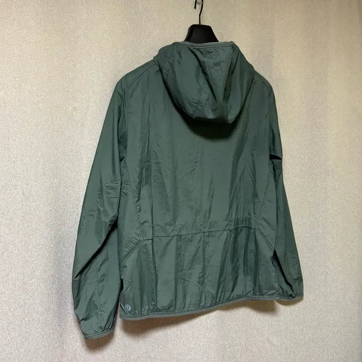 [BUNJANG] Lululemon InsulEight Cold Weather Run Shell Jacket / 룰루레몬 InsulEight 콜드 웨더 런 쉘