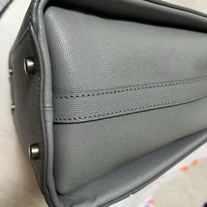 [BUNJANG] Couronne Sequoia Tote Bag / 쿠론 세콰트 토트백 숄더 스트랩 포함