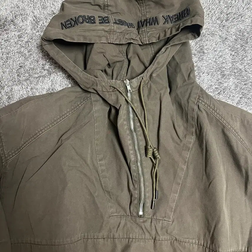 [BUNJANG] Junji Anorak Khaki 44 (95~110) Size / 준지 아노락 카키 44 (95~110) 사이즈