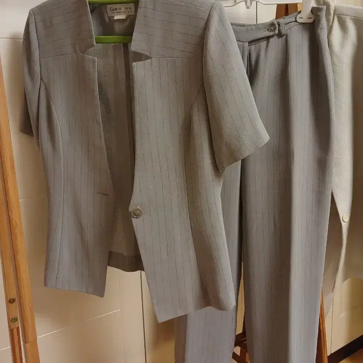 [BUNJANG] (Price Listed) / 각 2만5천원(정리중입니다 얼른 고르세요!!)