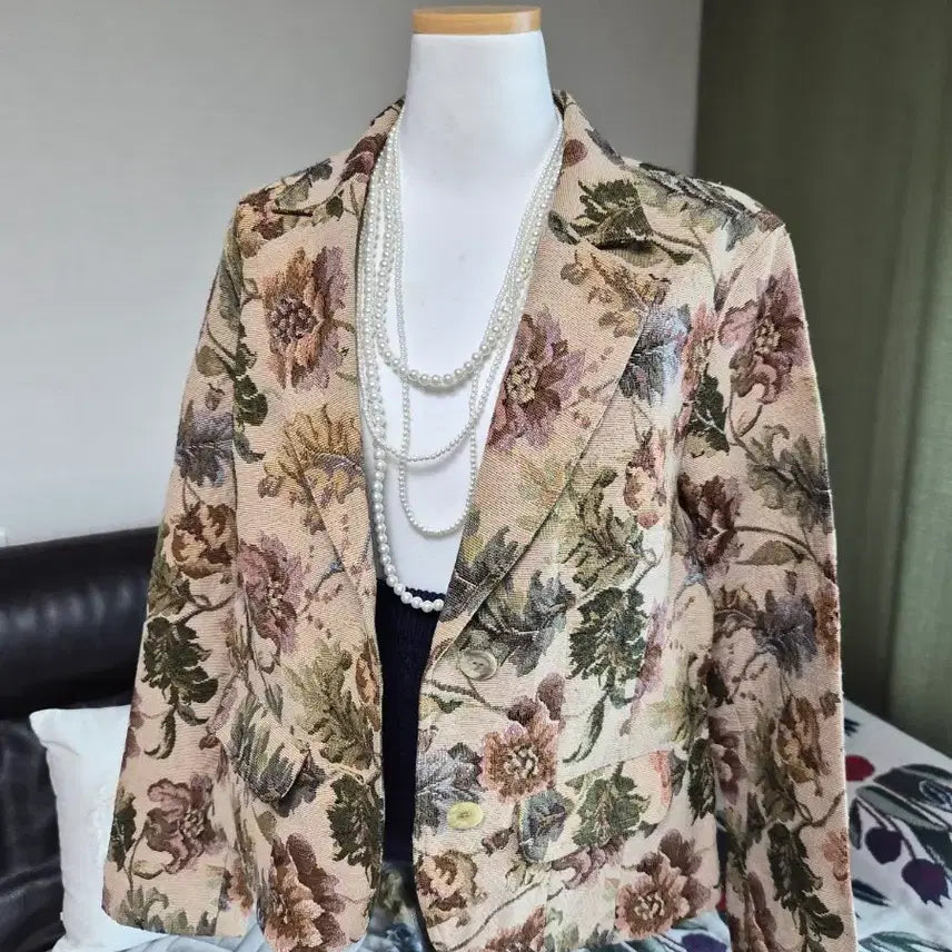 [BUNJANG] Antique Flower Jacquard Jacket / [특가] 새상품 고퀄라인 엔틱플라워 루즈핏 자가드자켓