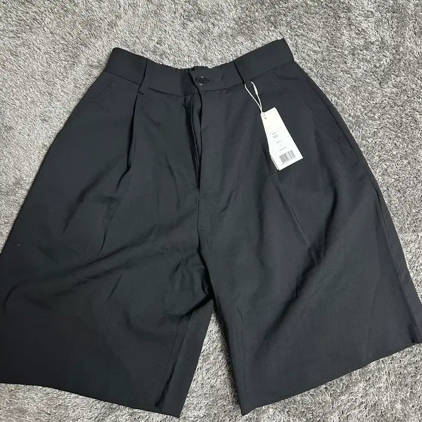 [BUNJANG] Ferren Bermuda Shorts Black Size 1 / 퍼렌 버뮤다 숏 팬츠 블랙 1 사이즈