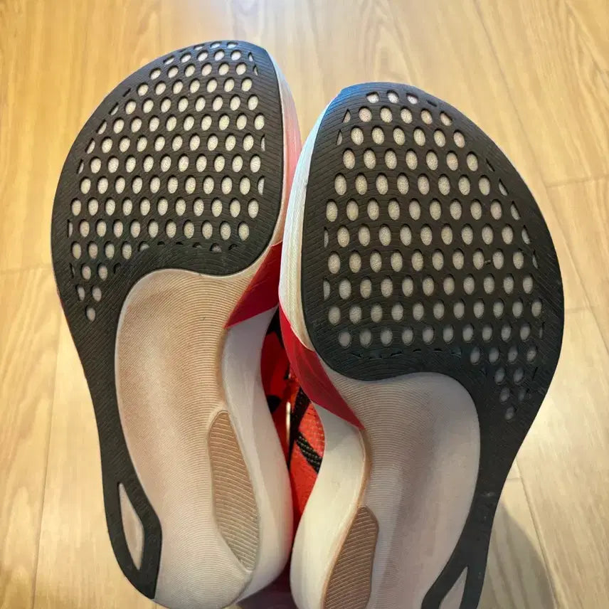 [BUNJANG] Asics Metaspeed Edge Tokyo / 아식스 메타스피드 엣지 도쿄