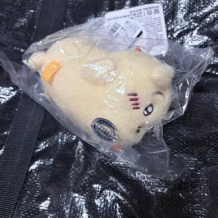 [BUNJANG] Chiikawa Market Usagi Mascot / 치이카와마켓 토벌실패 우사기 마스코트