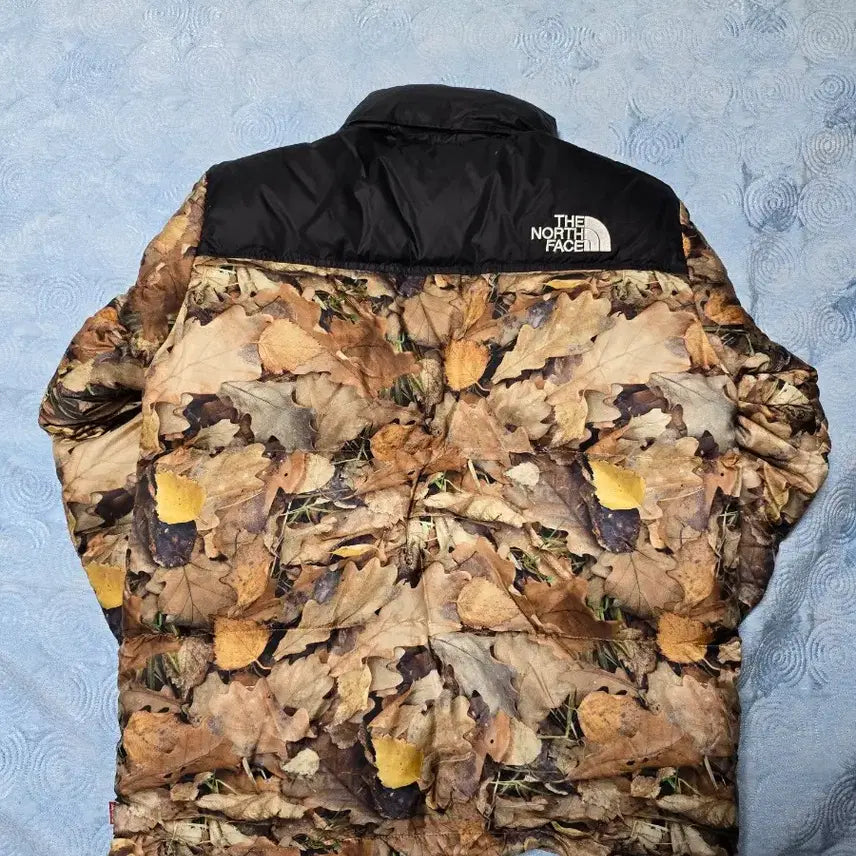 [BUNJANG] Supreme x The North Face Nuptse Jacket / 슈프림 x 노스페이스 눕시 낙엽 - 16FW
