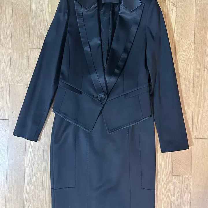 [BUNJANG] Missha Suit / 미샤 정장