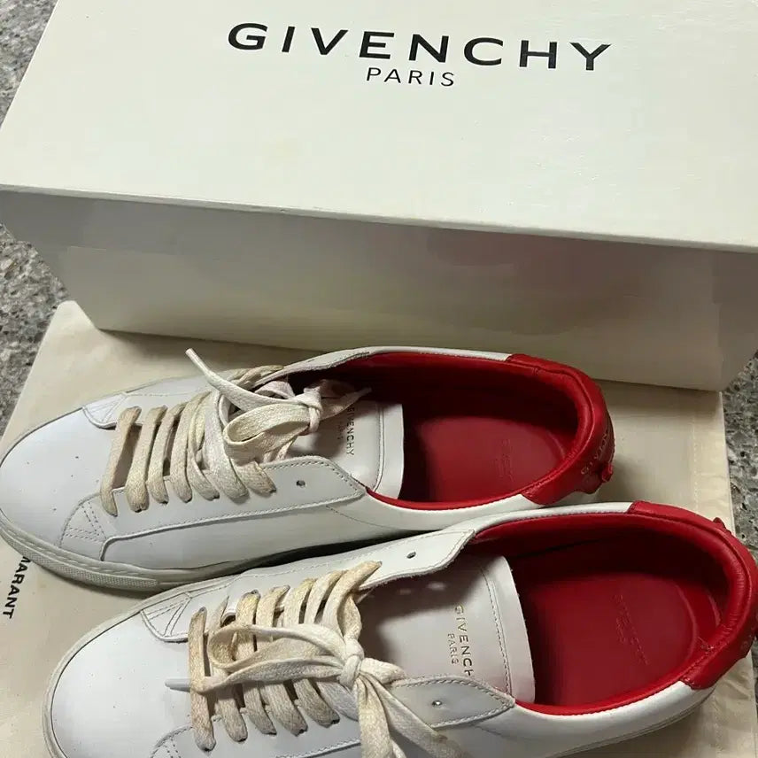 [BUNJANG] Givenchy White Sneakers Red Accent / 지방시 화이트 스니커즈 레드 포인트