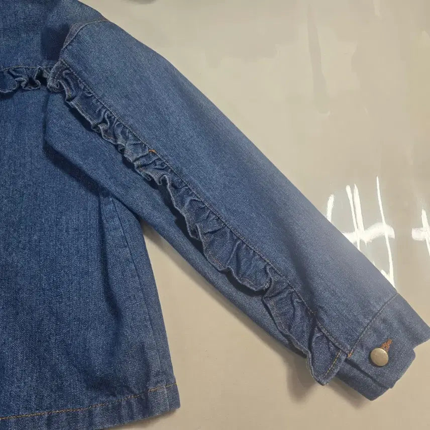 [BUNJANG] JENNY BLOOM Denim Jacket for Women / 1750 제니블룸 JENNY BLOOM 소매 셔링 데님자켓 / 여성 청자