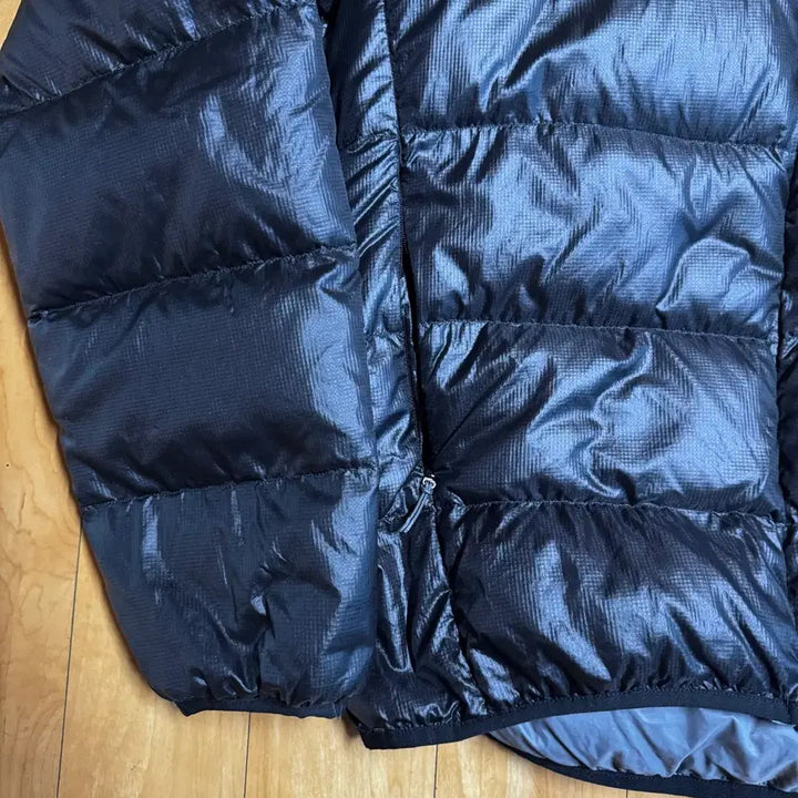 [BUNJANG] Montbell Light Alpine Down Parka Black L / 몽벨 라이트 알파인 다운 파카 패딩자켓 블랙 L