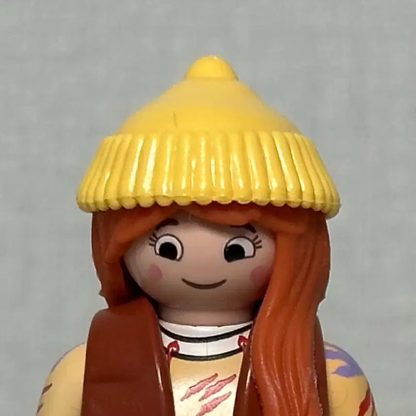 [BUNJANG] Playmobil Yellow Knit Cap / 플레이모빌 연노랑 니트모자