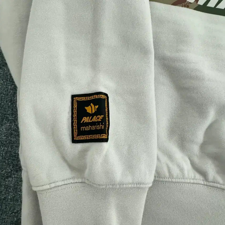 [BUNJANG] Palace Maharishi Hood Stone / (S)팔라스 마하리시 후드 스톤