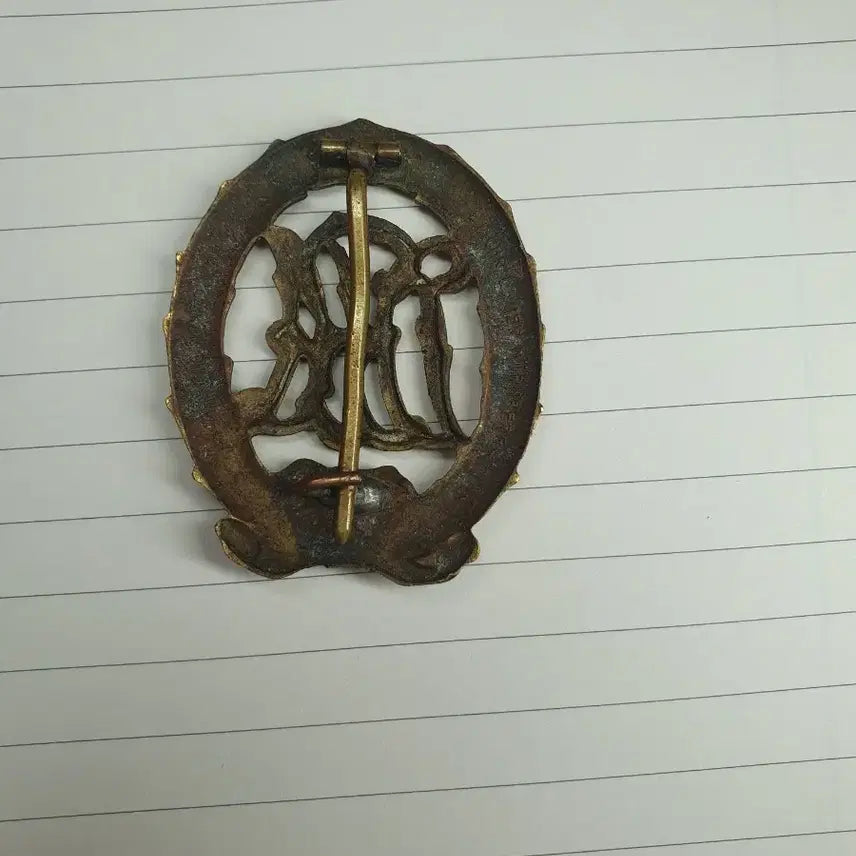 [BUNJANG] German Imperial Sports Badge Bronze Grade / 오리지널 독일 제국 스포츠 훈장