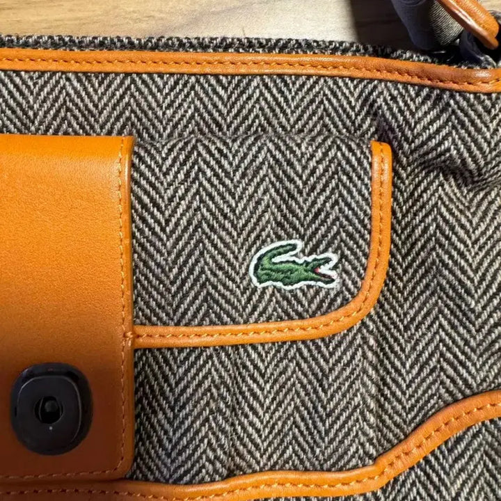 [BUNJANG] Lacoste Tweed Herringbone Shoulder Bag / 라코스테 울 트위드 가방해링번 숄더백